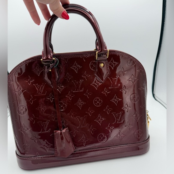 Louis Vuitton Handbags - Louis Vuitton Alma Vernis Burgundy Handbag